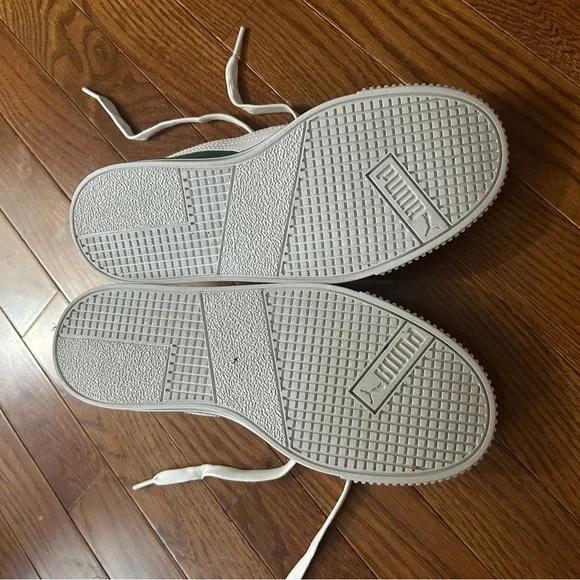 Green Puma shoes men’s size 5.5 (size 7 in women’s) - Picture 5 of 6